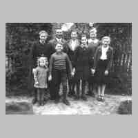 051-0021 Das Ehepaar Amalie und Ernst Lewitzki mit den Kindern Christel, Hildegard, Werner und Lieselotte..jpg